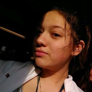 Meet your Posher, Liz